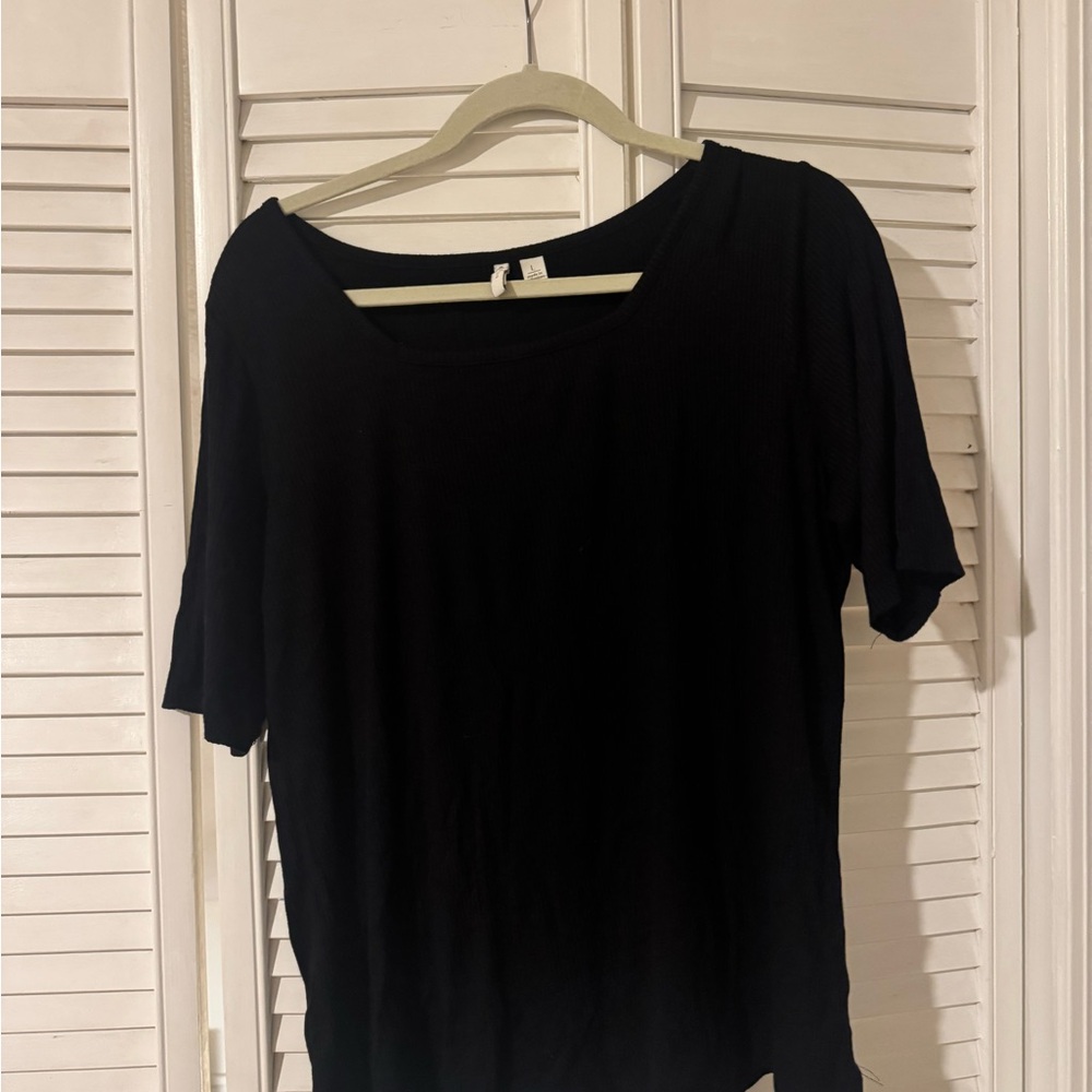 Classic Black Women's Short Sleeve Top